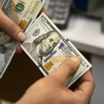 استقرار سعر الدولار أمام الجنيه المصري عند 52.39 جنيه في التعاملات اليومية